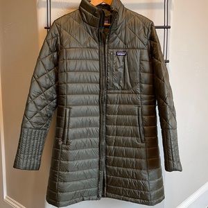 Womens Patagonia Radalie Parka in basin green color